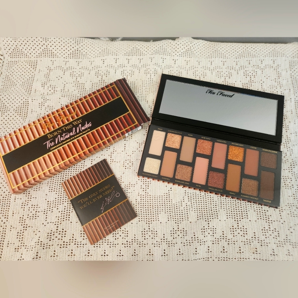 NWT Too Faced Born This Way Eyeshadpw Palette